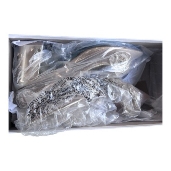 Betsey Johnson Blue™ Petra Slingback Pumps – Gold – Size 7.5 ✨ - Picture 3 of 16